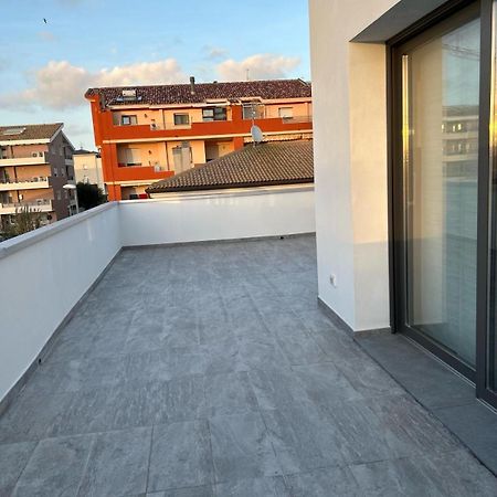 Family House Apartment Порто Торес Екстериор снимка