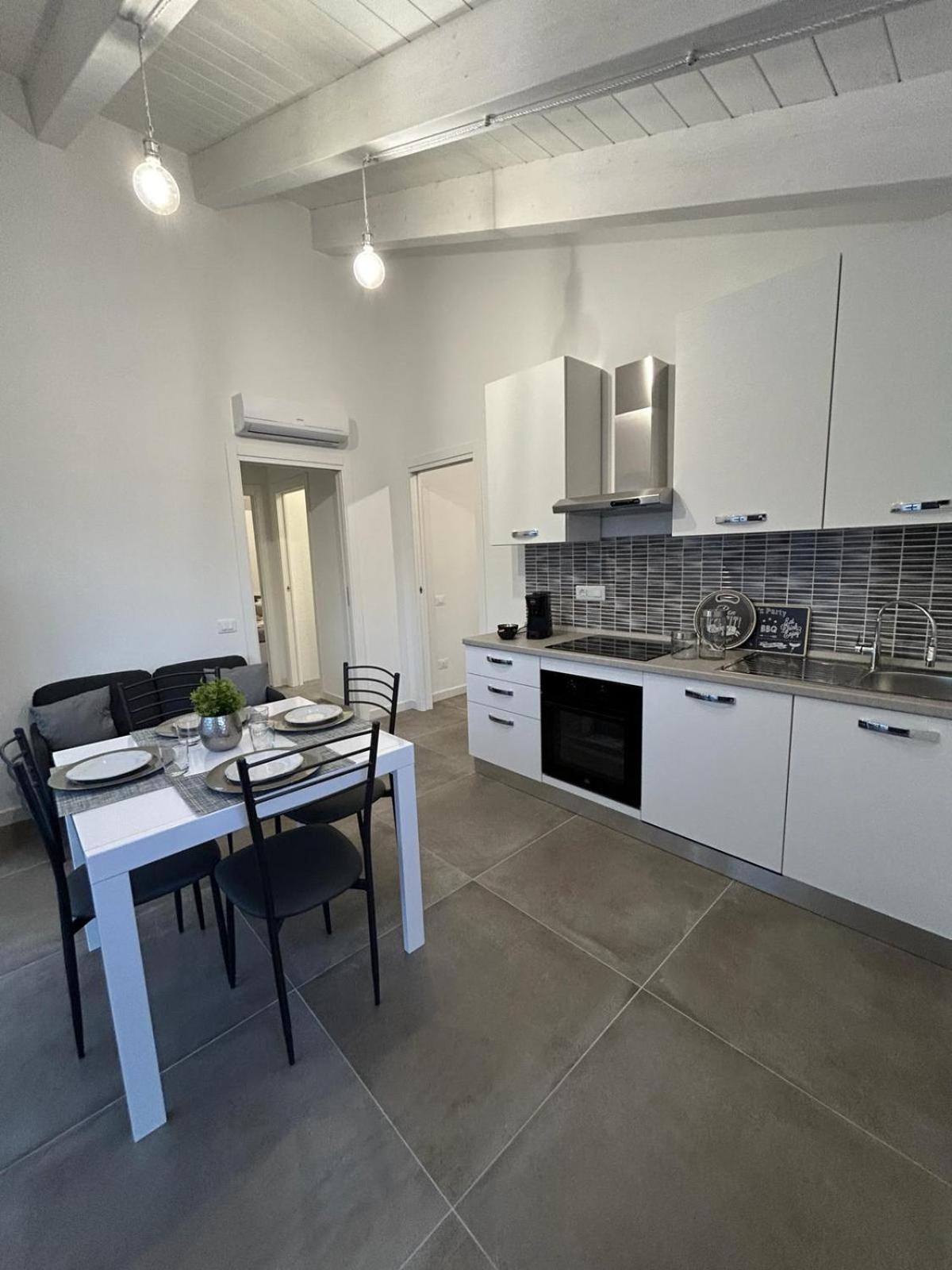 Family House Apartment Порто Торес Екстериор снимка